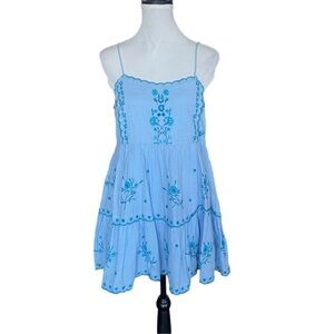 Urban Outfitters spaghetti strap blue tiered bohemian festival top size medium